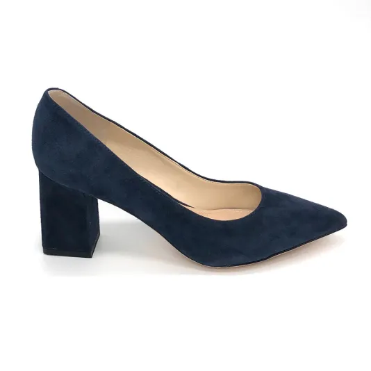 The Block Heel Pointed Pump in Navy