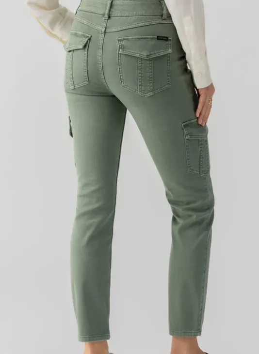The Cargo Straight Leg in Dark Spruce