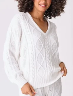 The Chenile Cable Vneck in Ivory