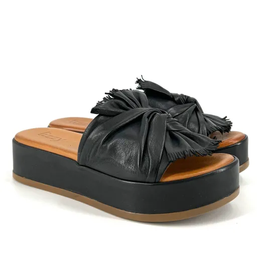 The Knotted Flatform Slide Sandal in Black