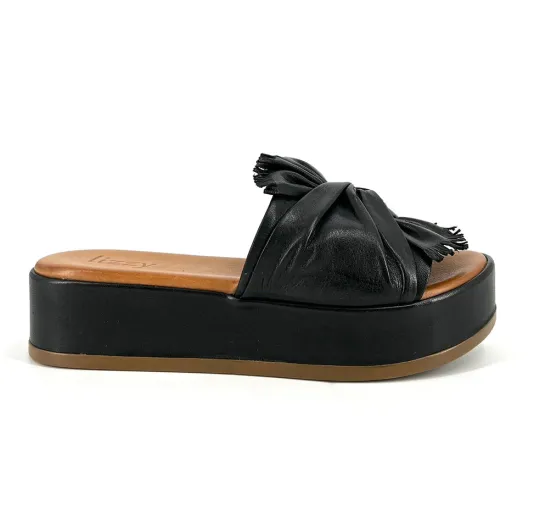 The Knotted Flatform Slide Sandal in Black