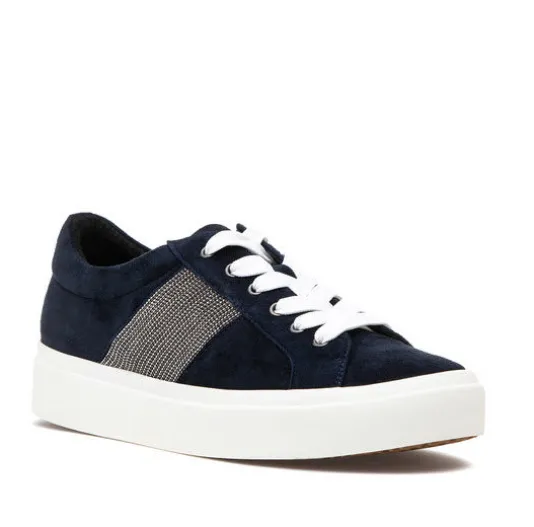 The Lace Sneaker with Chain Detailing in Navy