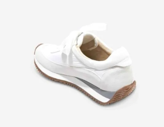 The Retro Lace Sneaker in White