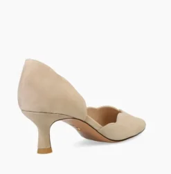 The Scallop Edge D'Orsay Pump in Mushroom